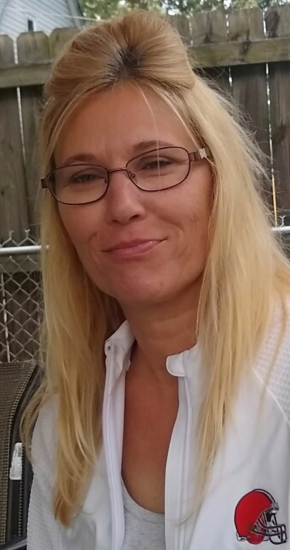 laura (borczuch) bell